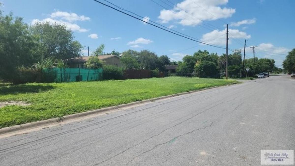 Picture of Residential Land For Sale in Harlingen, Texas, United States