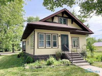 Home For Sale in Antwerp, Ohio