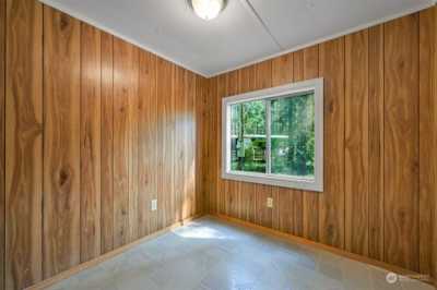 Home For Sale in Maple Falls, Washington