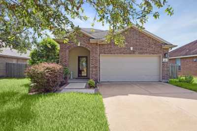 Home For Rent in La Marque, Texas