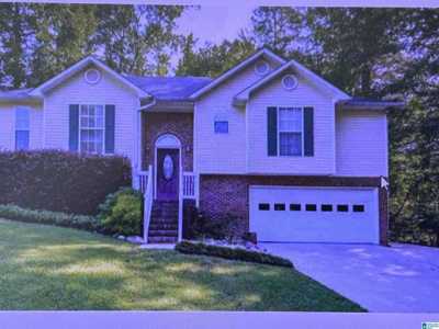 Home For Rent in Trussville, Alabama