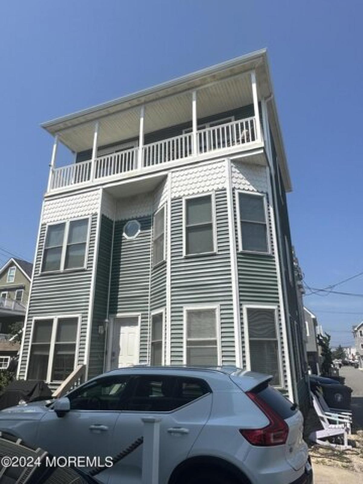 Picture of Home For Sale in Lavallette, New Jersey, United States