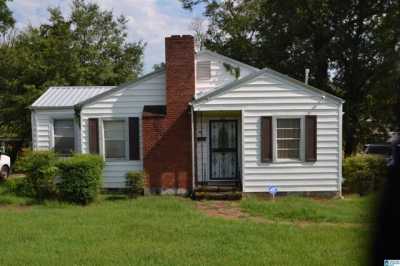 Home For Sale in Midfield, Alabama