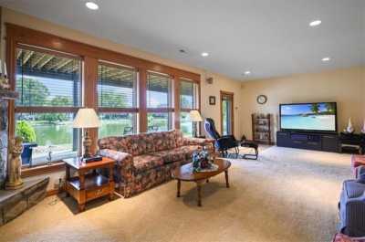 Home For Sale in Lansing, Kansas