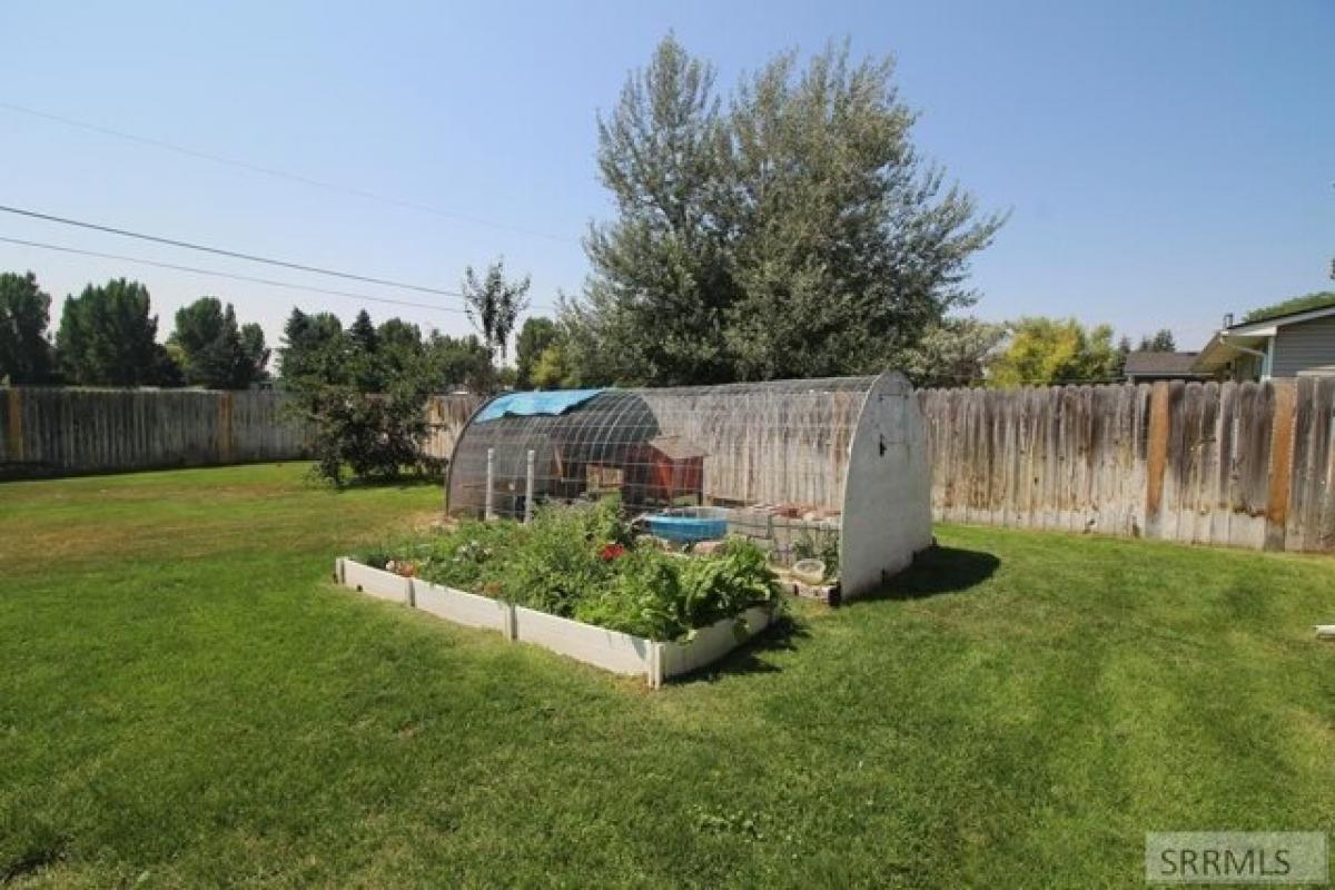 Picture of Home For Sale in Ammon, Idaho, United States