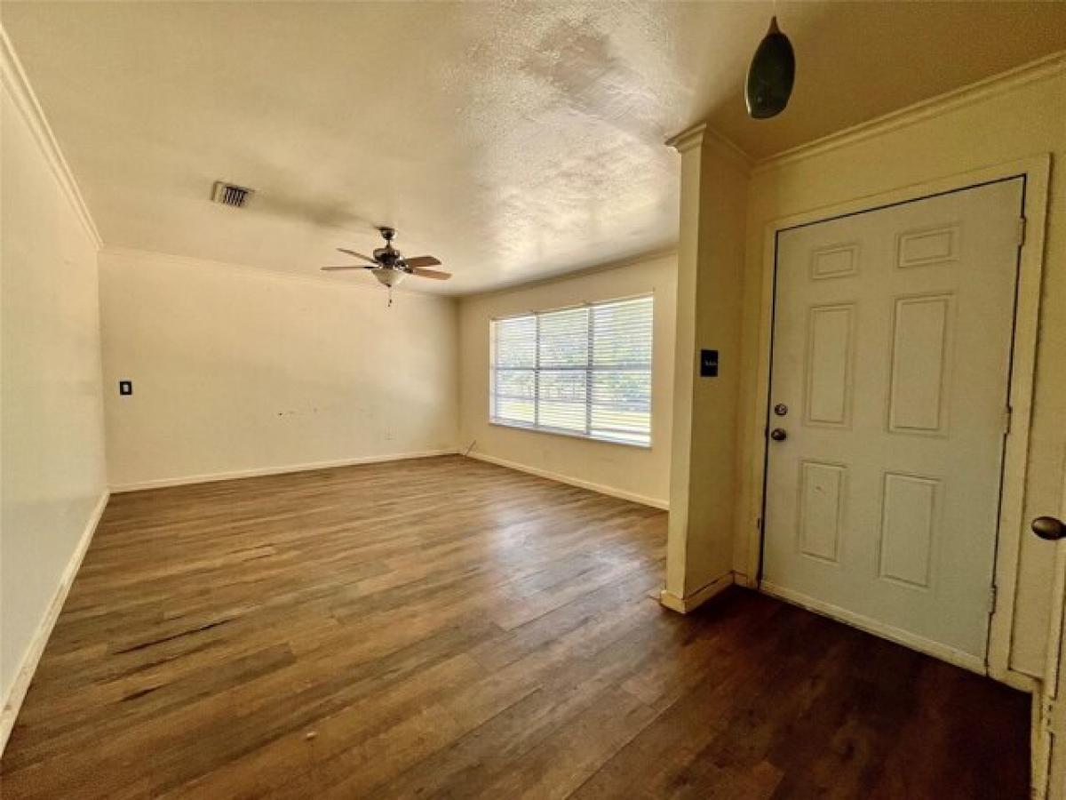 Picture of Home For Sale in Bridgeport, Texas, United States