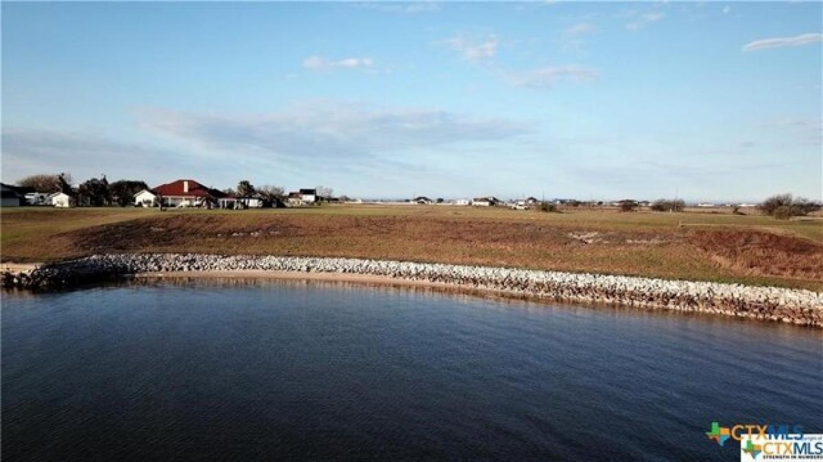 Picture of Residential Land For Sale in Port Lavaca, Texas, United States