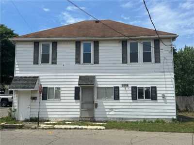 Apartment For Rent in Beaver Falls, Pennsylvania