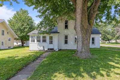 Home For Sale in Olin, Iowa