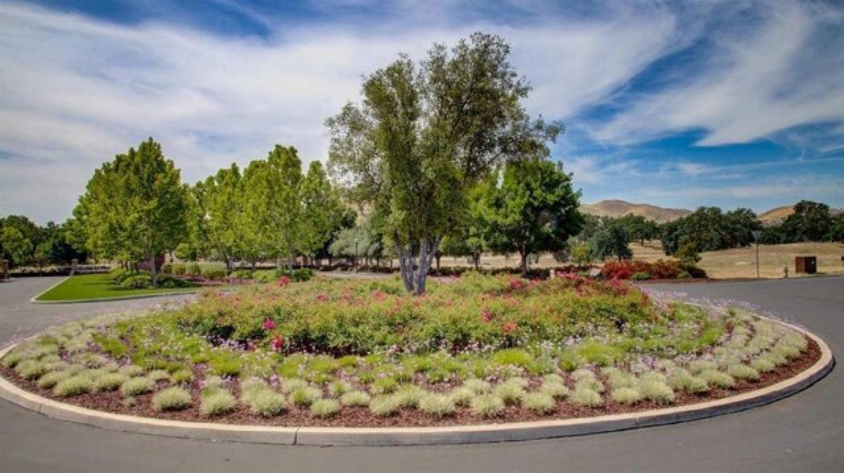 Picture of Residential Land For Sale in Clovis, California, United States