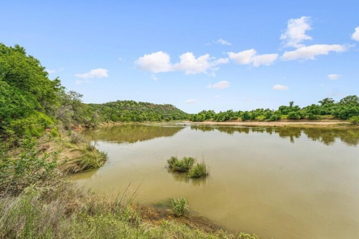 Picture of Residential Land For Sale in Mineral Wells, Texas, United States