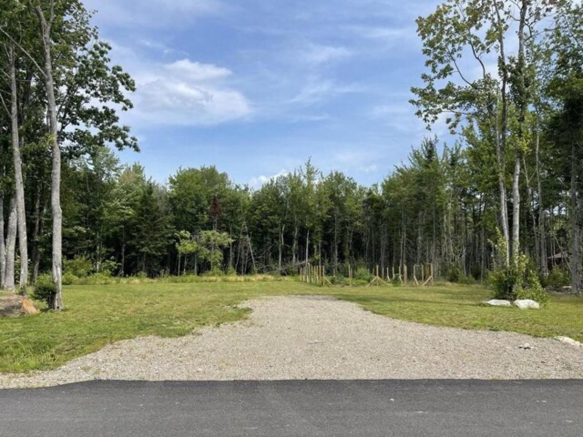 Picture of Residential Land For Sale in Newport, Maine, United States