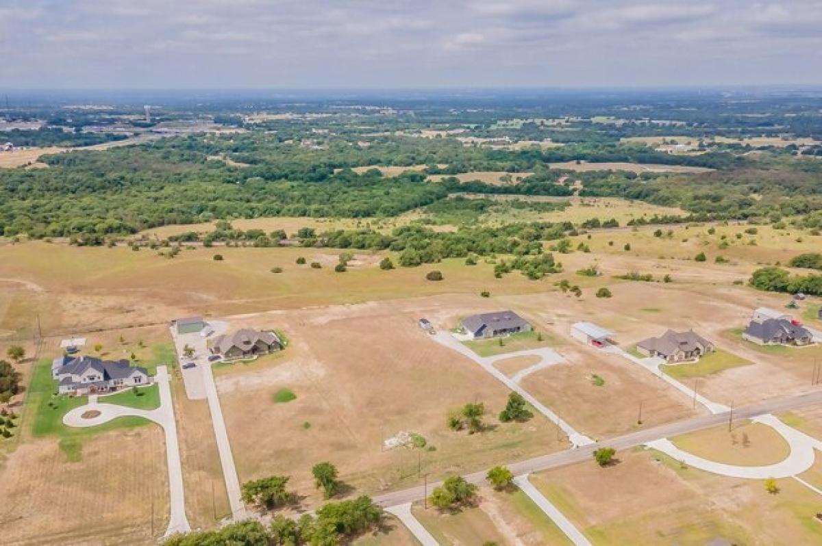 Picture of Residential Land For Sale in Decatur, Texas, United States