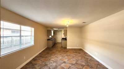 Home For Rent in League City, Texas