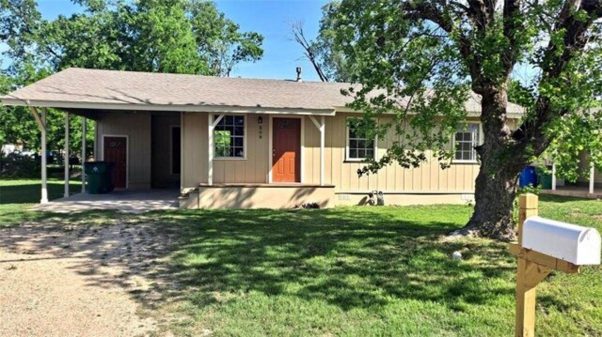 Picture of Home For Rent in Taylor, Texas, United States