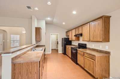 Home For Rent in Helotes, Texas