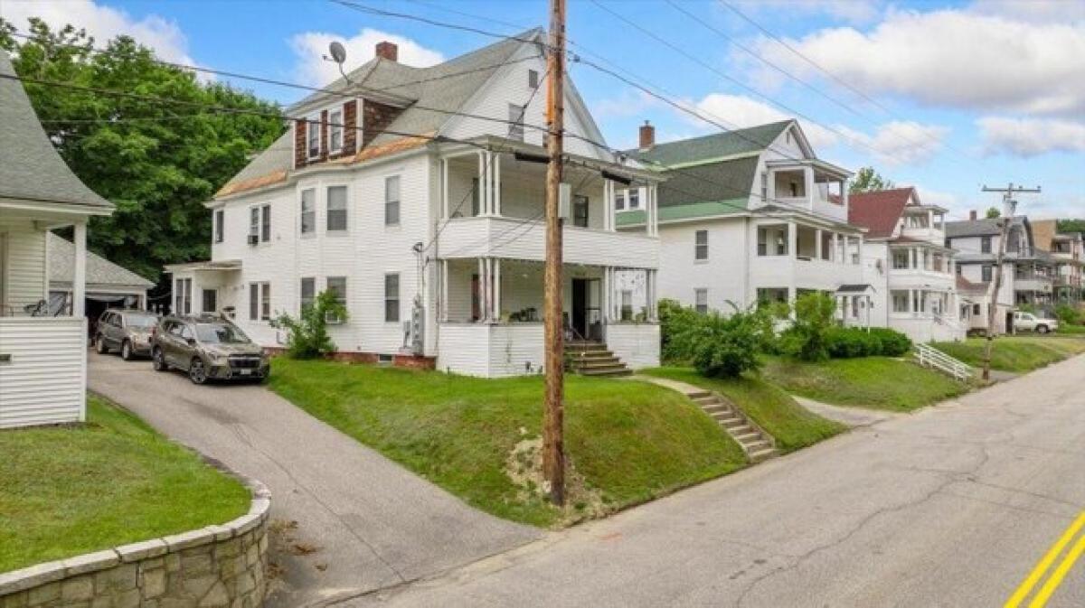 Picture of Home For Sale in Rumford, Maine, United States