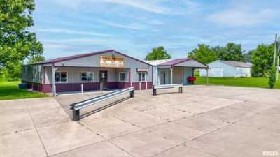 Home For Sale in Blue Grass, Iowa