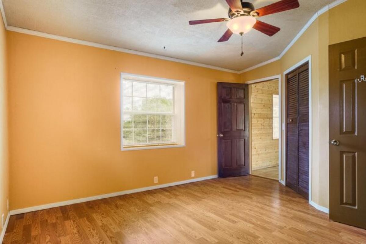 Picture of Home For Sale in Edgewood, New Mexico, United States