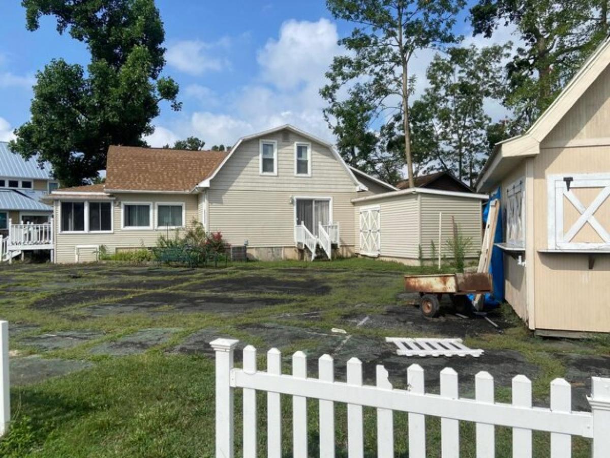 Picture of Home For Sale in Russells Point, Ohio, United States