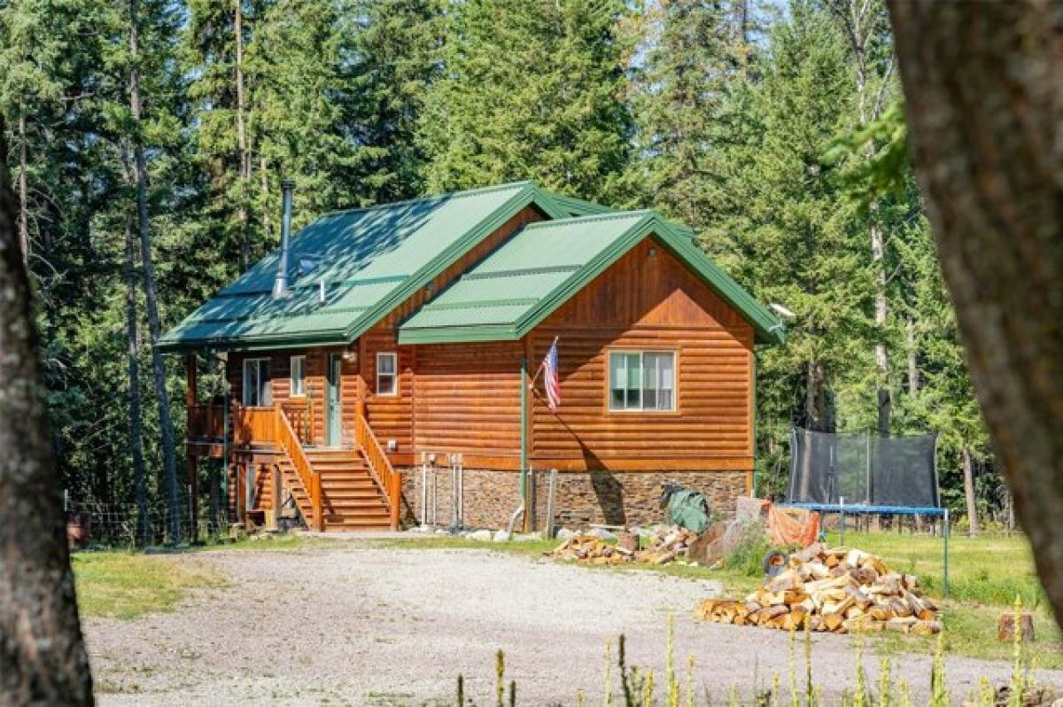 Picture of Home For Sale in Kila, Montana, United States