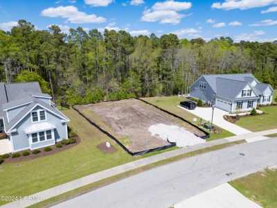 Home For Sale in Holly Ridge, North Carolina