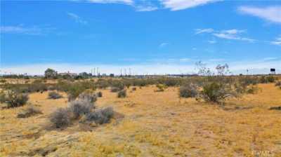 Residential Land For Sale in Hesperia, California