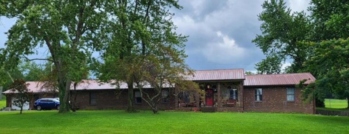 Picture of Home For Sale in Waynesburg, Kentucky, United States