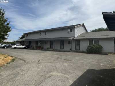 Home For Sale in Molalla, Oregon