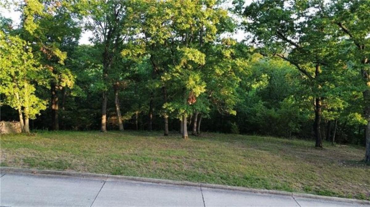 Picture of Residential Land For Sale in Rogers, Arkansas, United States