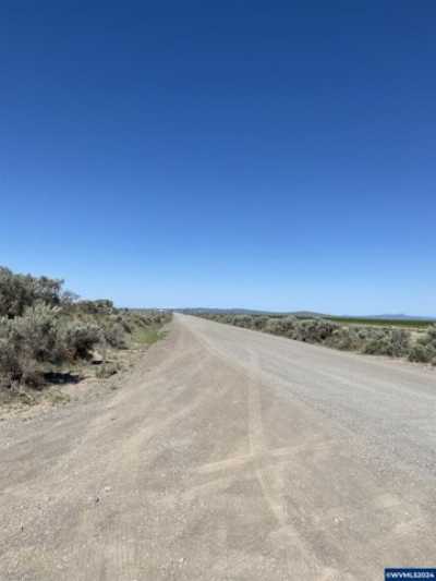 Residential Land For Sale in Christmas Valley, Oregon