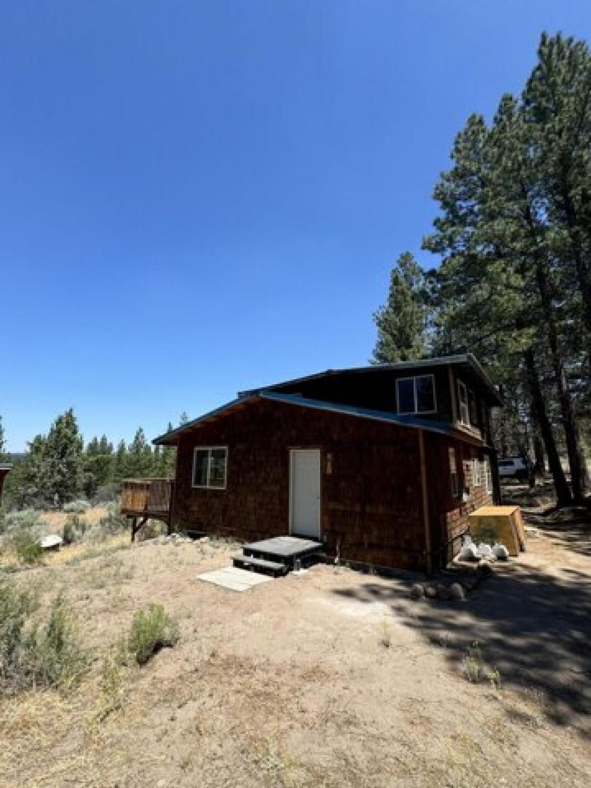 Picture of Home For Sale in Beatty, Oregon, United States