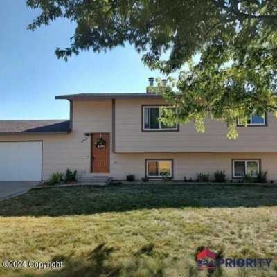 Home For Sale in Gillette, Wyoming