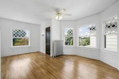 Home For Sale in New Rochelle, New York