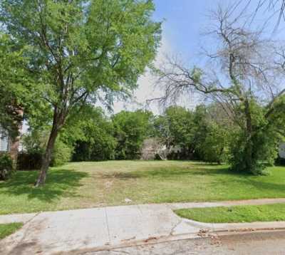 Residential Land For Sale in Farmers Branch, Texas