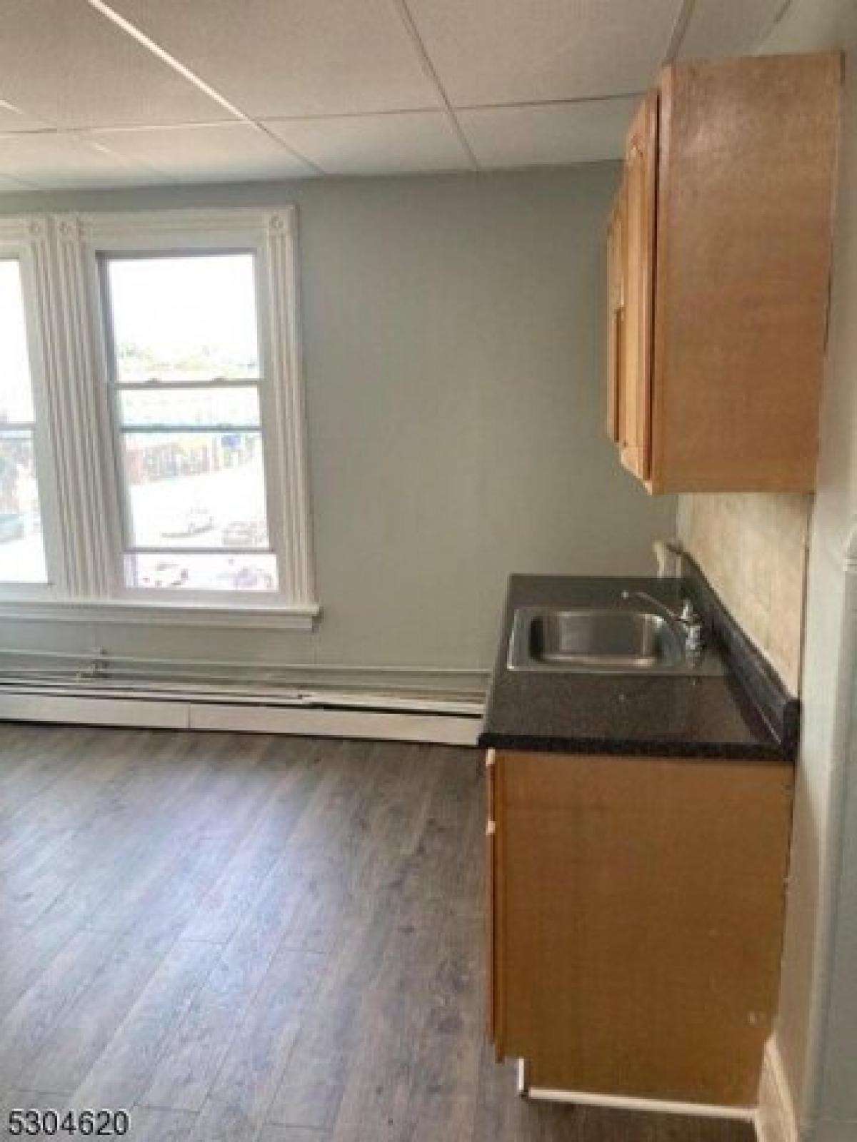 Picture of Home For Rent in Irvington, New Jersey, United States