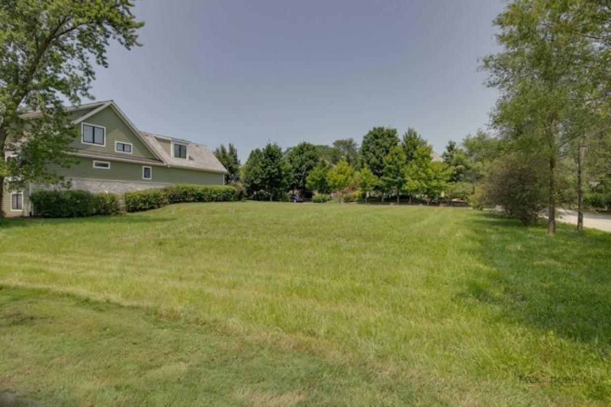 Picture of Residential Land For Sale in Long Grove, Illinois, United States