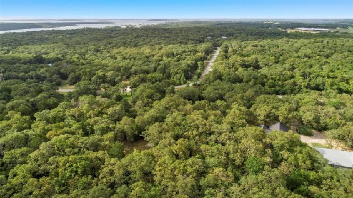 Picture of Residential Land For Sale in Valley View, Texas, United States