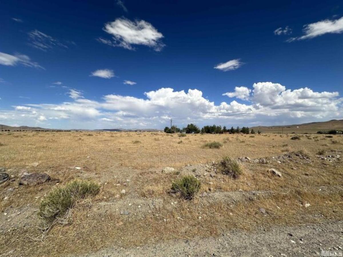 Picture of Residential Land For Sale in Silver Springs, Nevada, United States