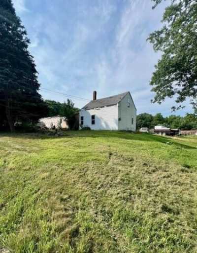 Home For Sale in Vassalboro, Maine