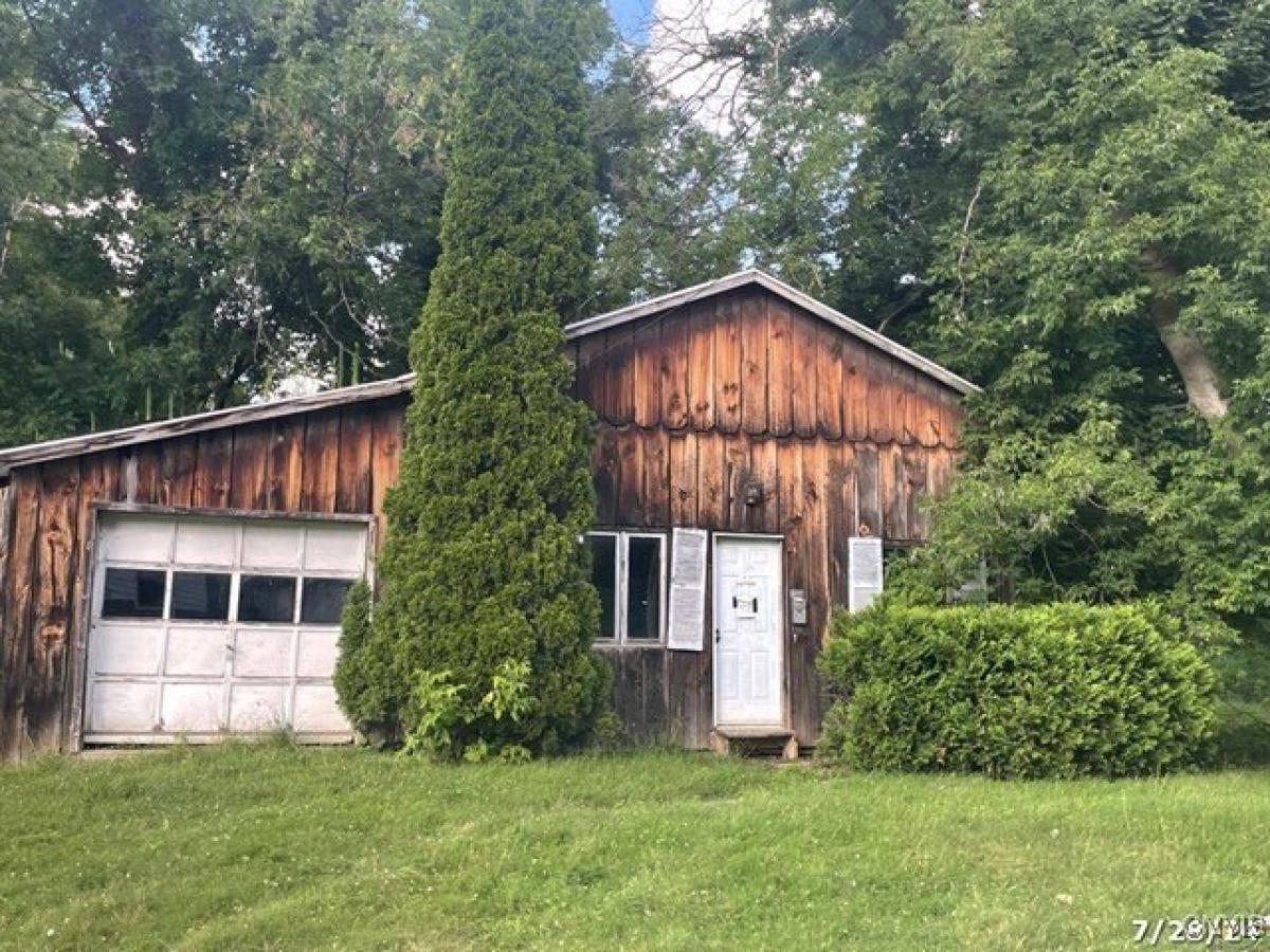 Picture of Home For Sale in Whitesboro, New York, United States