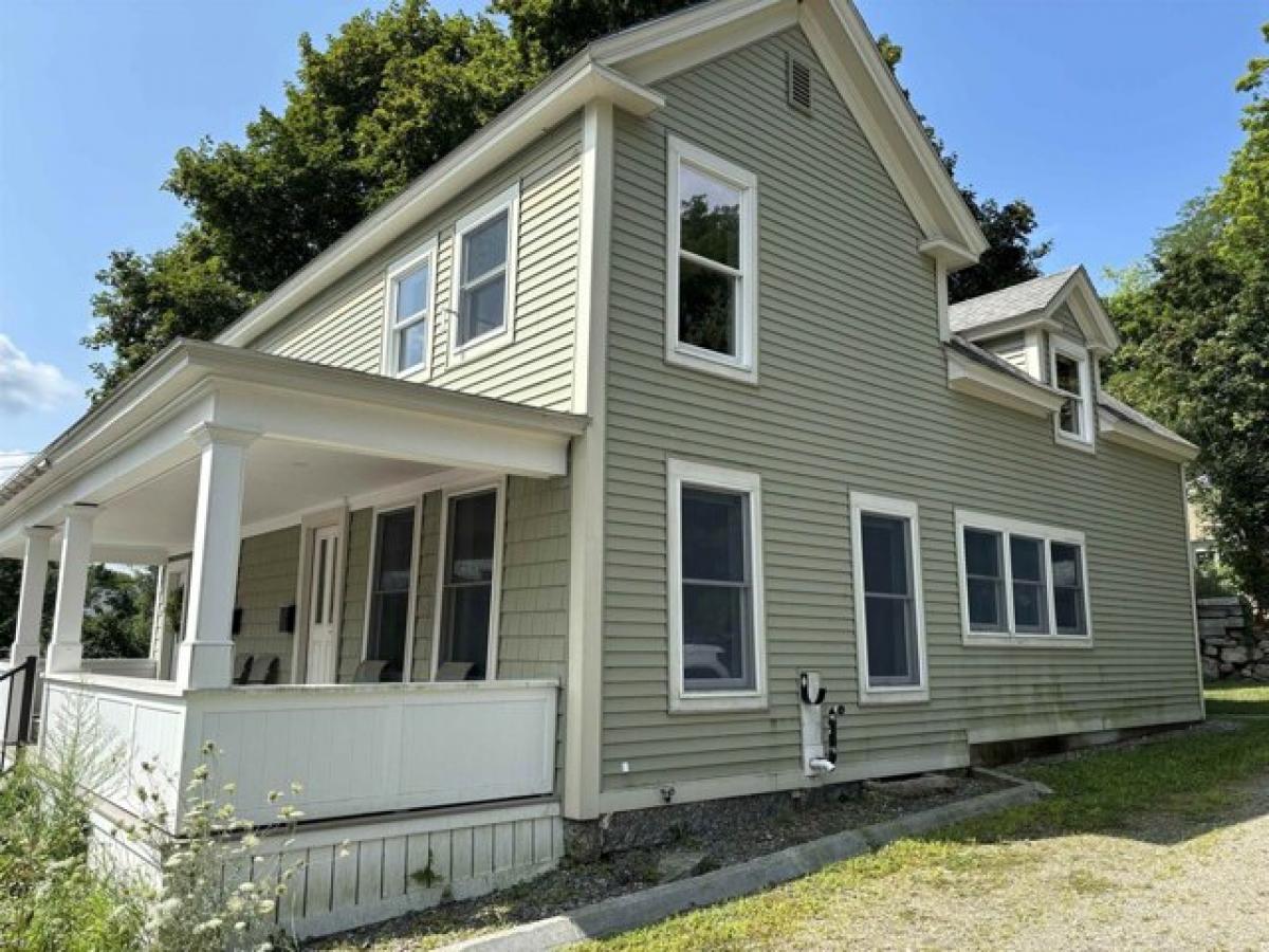 Picture of Home For Rent in Laconia, New Hampshire, United States