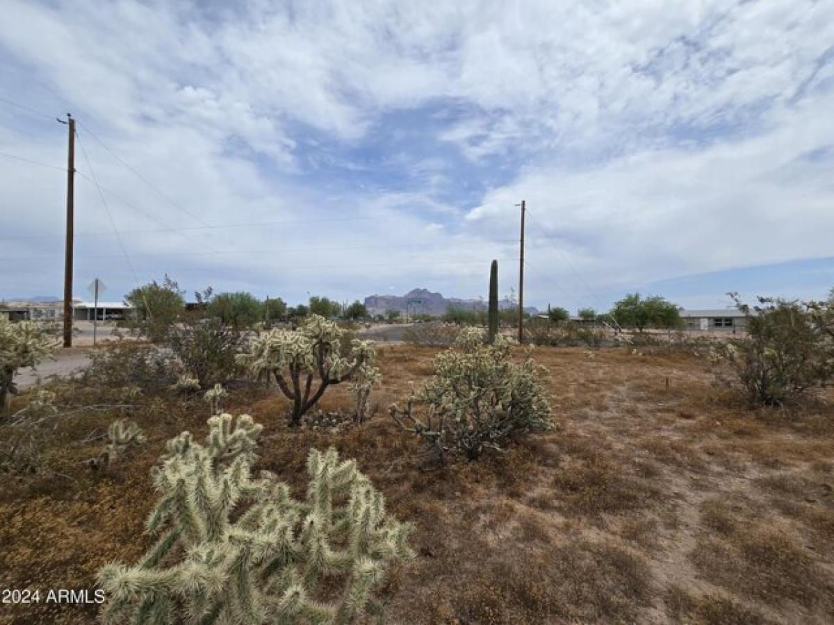 Picture of Residential Land For Sale in Apache Junction, Arizona, United States