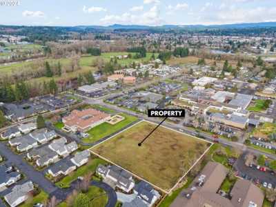 Home For Sale in Centralia, Washington