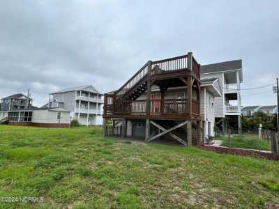 Home For Rent in North Topsail Beach, North Carolina