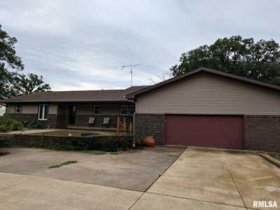 Home For Sale in Mapleton, Illinois