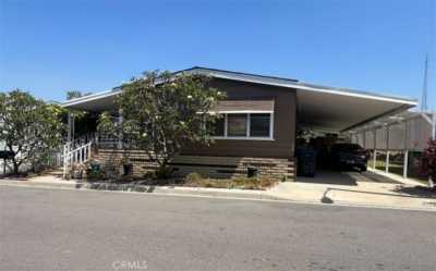 Home For Sale in Compton, California