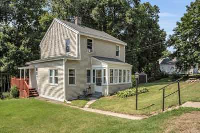 Home For Rent in Worcester, Massachusetts