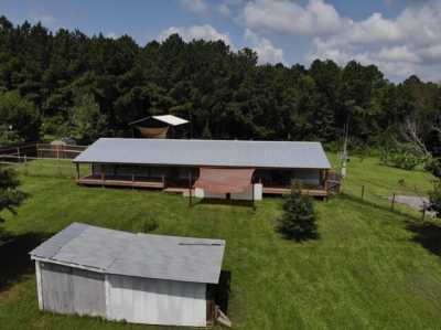 Home For Sale in Ashford, Alabama