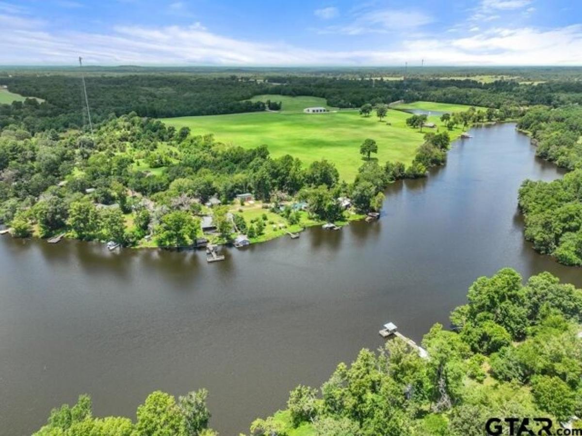 Picture of Residential Land For Sale in Winona, Texas, United States